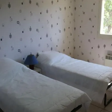 Agreable - Proche Commodites Mer Et Montagne Сasa de vacaciones Afa
